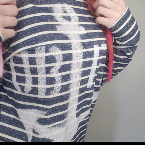 Obey Top Womens Long Sleeve Shirt Striped Blue Anchor Medium Spray Paint  NEW - Picture 9 of 10